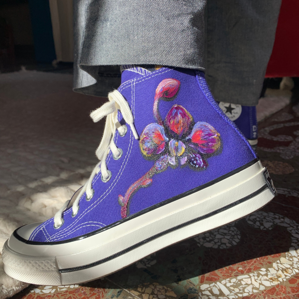 Illustration poétique représentant une fée dans un décor naturel